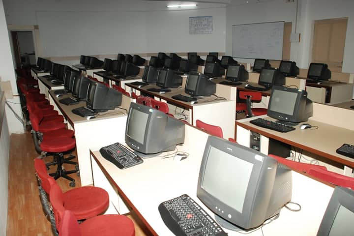 PD Pandya Institute of Computer Application campus in Ahmedabad, Gujarat, India — photo 3