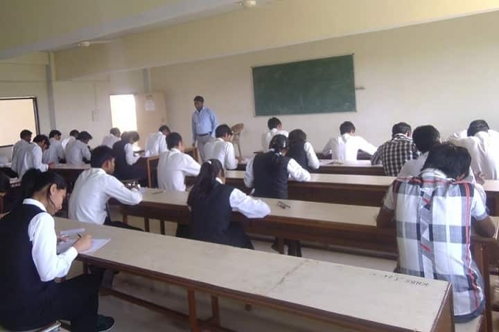 Kunwar Haribansh Singh College of Pharmacy campus in Jaunpur, Uttar Pradesh, India — photo 2