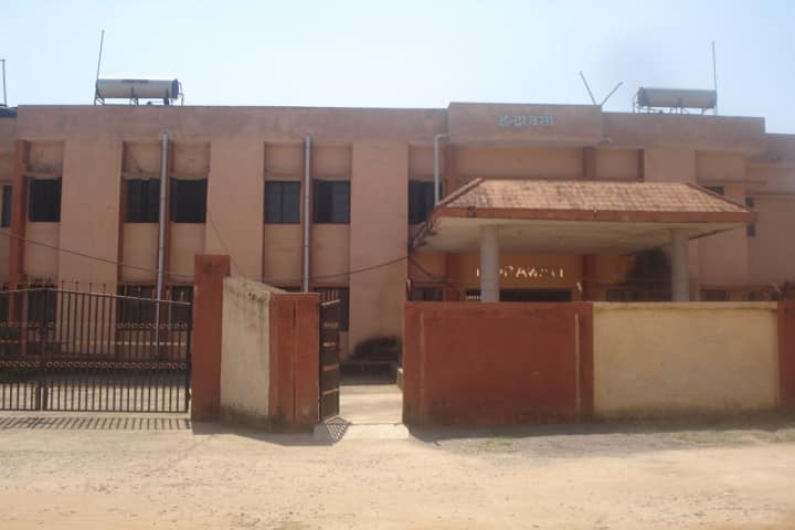 Shaheed Gundadhur College of Agriculture and Research Station campus in Jagdalpur, Chhattisgarh, India — photo 3
