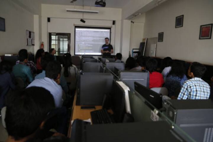 MET Institute of Information Technology campus in Mumbai, Maharashtra, India — photo 4