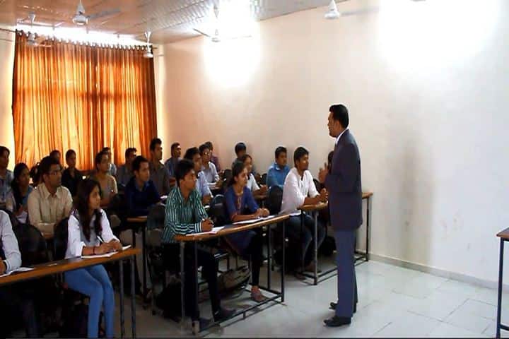 LJ College of Computer Application campus in Ahmedabad, Gujarat, India — photo 1