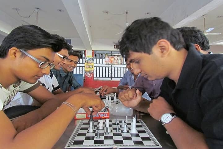 LJ College of Computer Application campus in Ahmedabad, Gujarat, India — photo 4
