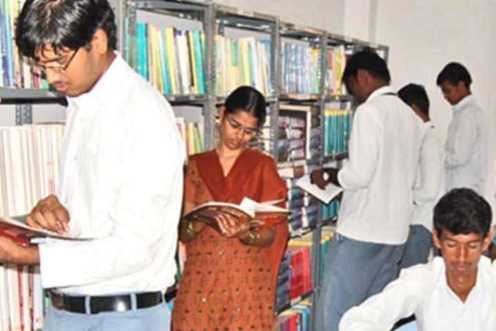 Krishna Teja Pharmacy College campus in Tirupati, Andhra Pradesh, India — photo 2