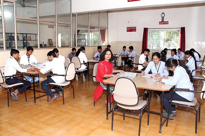 JSPM's Jayawantrao Sawant Institute of Pharmacy campus in Pune, Maharashtra, India — photo 5