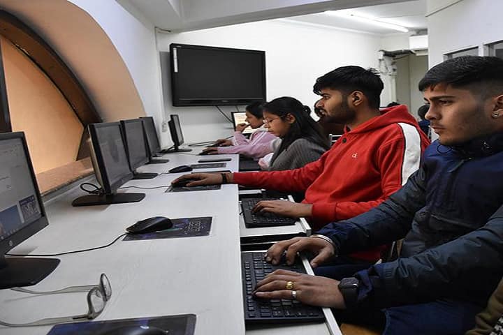 GKFTII Noida campus in Noida, Uttar Pradesh, India — photo 4