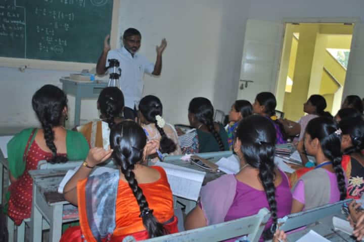 Sri GVG Visalakshi College for Women campus in Udumalpet, Tamil Nadu, India — photo 2