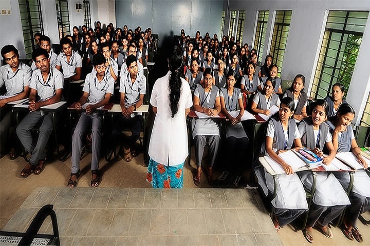 John Enoch College of Pharmacy campus in Thiruvananthapuram, Kerala, India — photo 2
