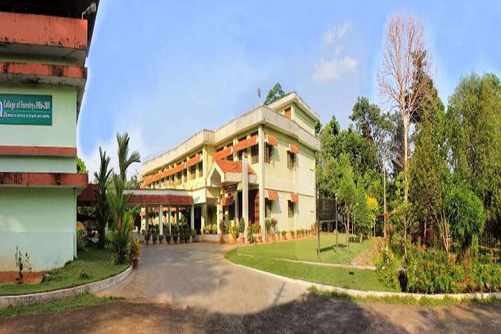 College of Forestry campus in Thrissur, Kerala, India — photo 2