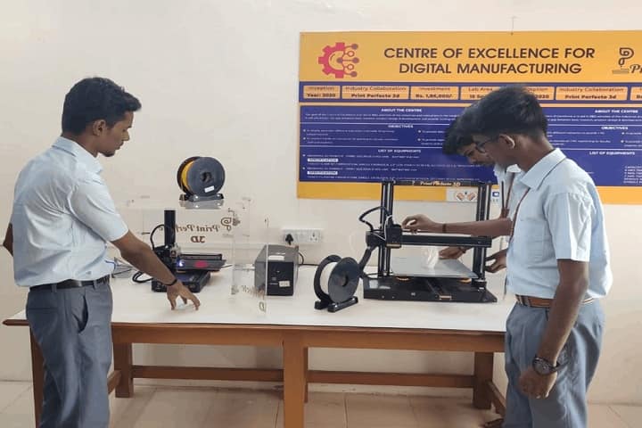 Solamalai College of Engineering campus in Madurai, Tamil Nadu, India — photo 6