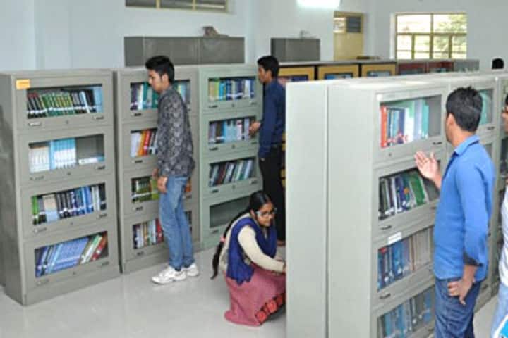 College of Fisheries campus in Udaipur, Rajasthan, India — photo 4