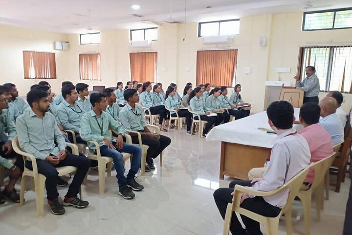 College of Agriculture campus in Loni, Maharashtra, India — photo 6