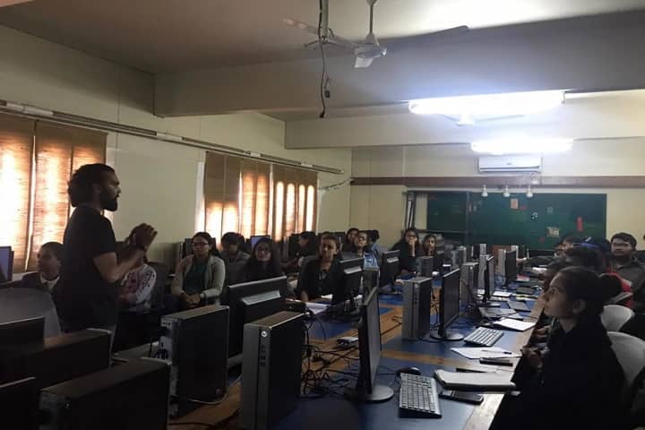 JG College of Computer Applications campus in Ahmedabad, Gujarat, India — photo 5