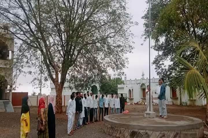 Omar Homoeopathic Medical College and Research Centre campus in Jalna, Maharashtra, India — photo 5