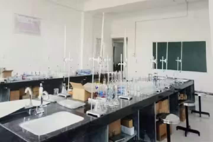 Karmayogi Tatyasaheb Bondre Institute of Pharmacy campus in Buldhana, Maharashtra, India — photo 2