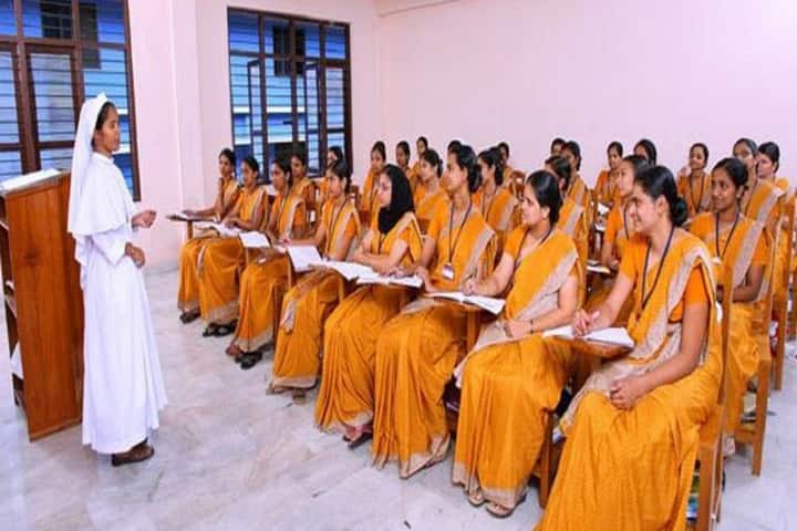 St Joseph's College of Nursing campus in Eramalloor, Kerala, India — photo 2