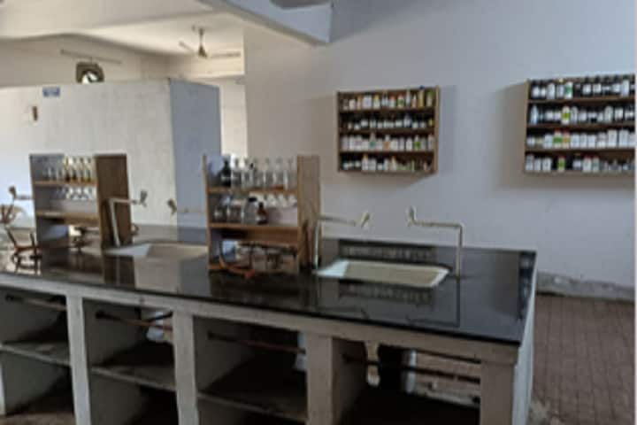 Kandhar College of Pharmacy campus in Nanded, Maharashtra, India — photo 2