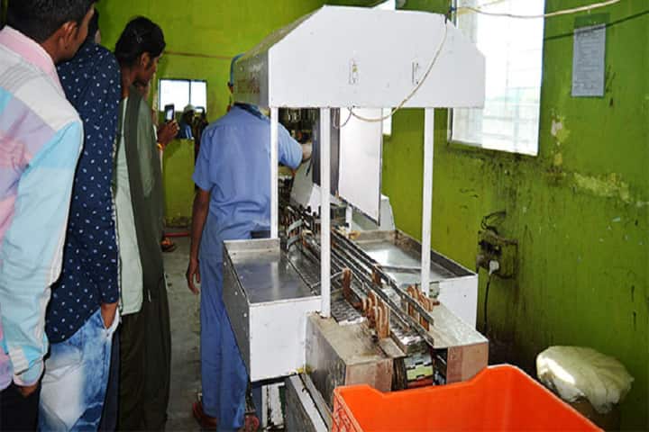 Kandhar College of Pharmacy campus in Nanded, Maharashtra, India — photo 4
