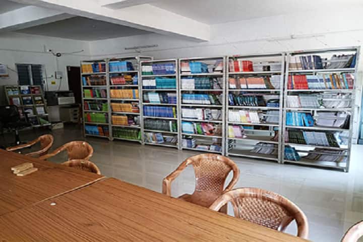 Kandhar College of Pharmacy campus in Nanded, Maharashtra, India — photo 5