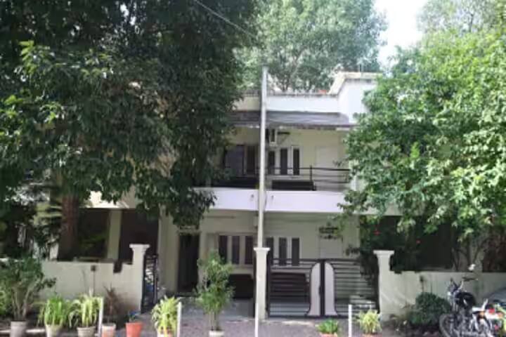 Sri Aurobindo Institute of Journalism and Mass Communication campus in Indore, Madhya Pradesh, India — photo 4