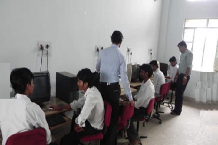 Samarth Mahavidyalaya campus in Bhandara, Maharashtra, India — photo 2