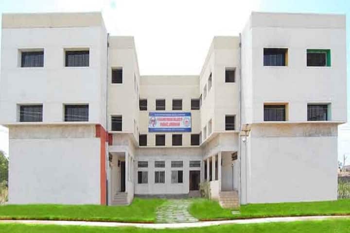 Kakasaheb Mhaske College of Pharmacy campus in Ahmednagar, Maharashtra, India — photo 1