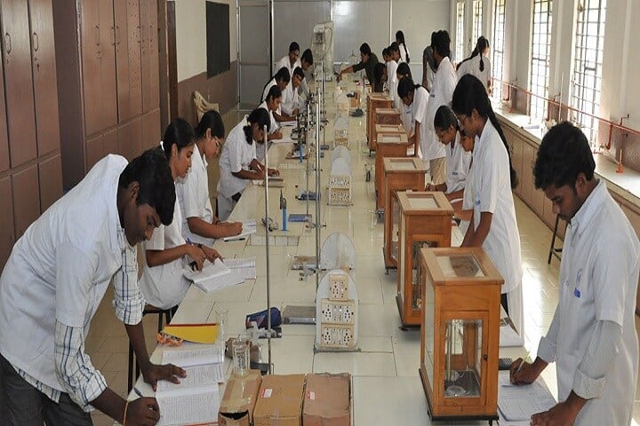 Kakasaheb Mhaske College of Pharmacy campus in Ahmednagar, Maharashtra, India — photo 4
