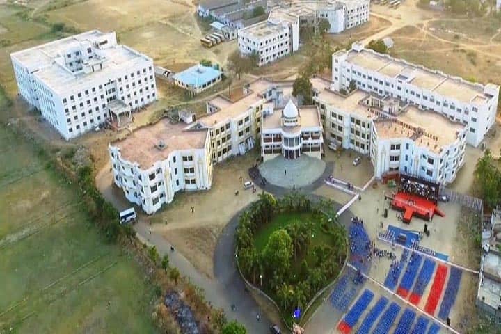 Ranippettai Engineering College campus in Vellore, Tamil Nadu, India — photo 1