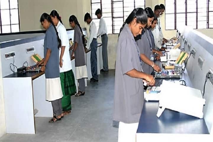 Ranippettai Engineering College campus in Vellore, Tamil Nadu, India — photo 4