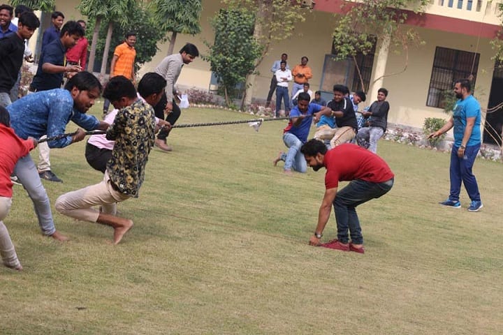 Yashraj Colleges of Nursing campus in Kanpur Nagar, Uttar Pradesh, India — photo 6