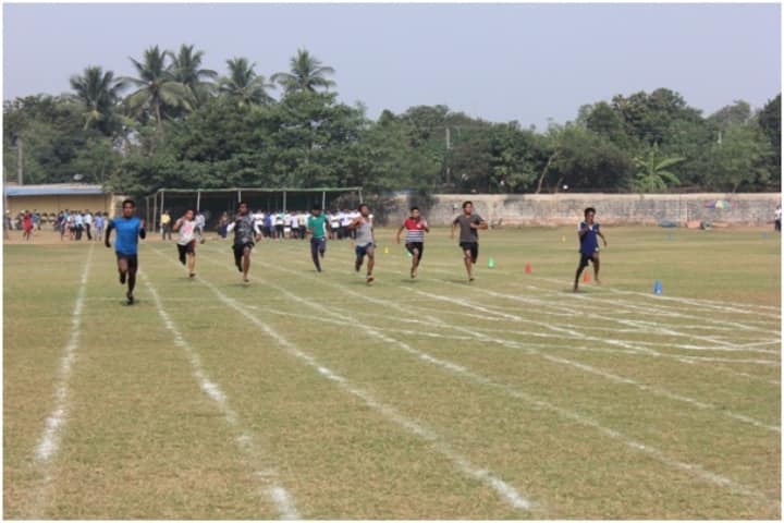SCB Medical College campus in Cuttack, Odisha, India — photo 5