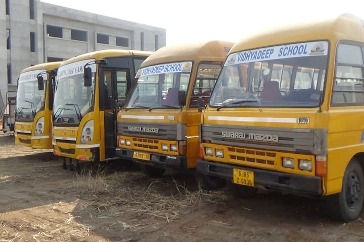 Vidhyadeep School of Nursing campus in Surat, Gujarat, India — photo 4