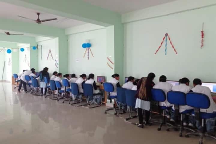 Varun Arjun School of Nursing campus in Shahjahanpur, Uttar Pradesh, India — photo 3