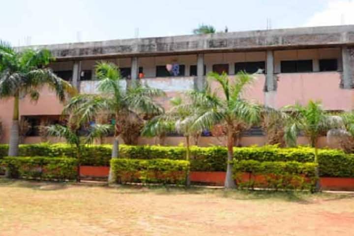 Uma Institute of Nursing Sciences campus in Sangli, Maharashtra, India — photo 4