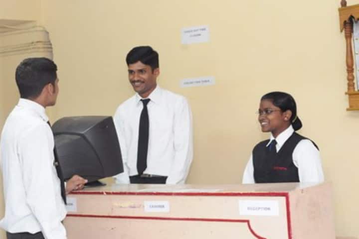 Moti Mahal College of Hotel Management campus in Mangalore, Karnataka, India — photo 2