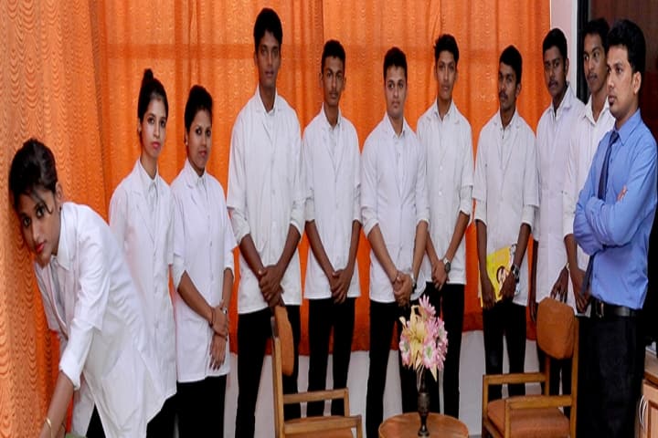 Laxmi Memorial College of Hotel Management campus in Mangalore, Karnataka, India — photo 3