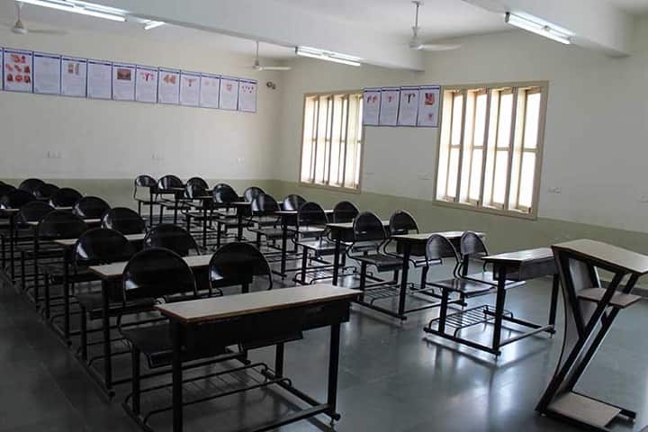 Noble Homoeopathic College and Research Institute campus in Junagadh, Gujarat, India — photo 5