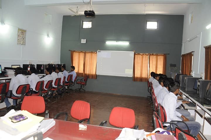 Vivekanand College of Agriculture campus in Buldhana, Maharashtra, India — photo 2