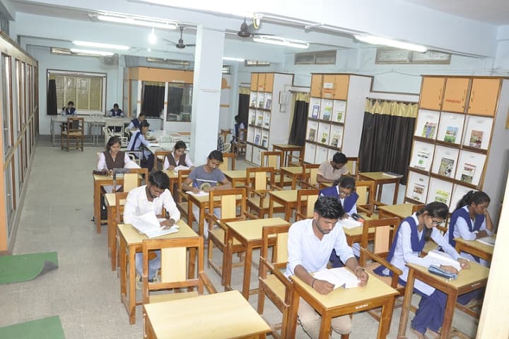 Vivekanand College of Agriculture campus in Buldhana, Maharashtra, India — photo 4