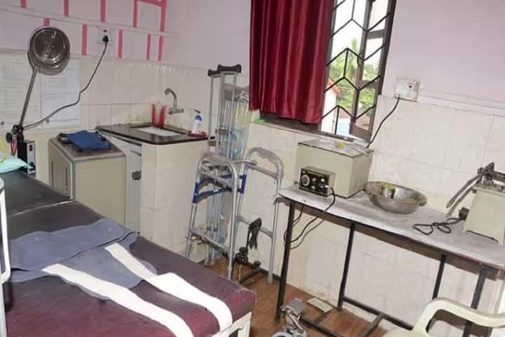 Shri Kamaxidevi Homeopathic Medical College and Hospital campus in Shiroda, Goa, India — photo 5