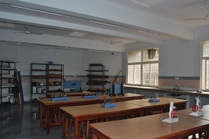 Loknete Mohanrao Kadam College of Agriculture campus in Sangli, Maharashtra, India — photo 5