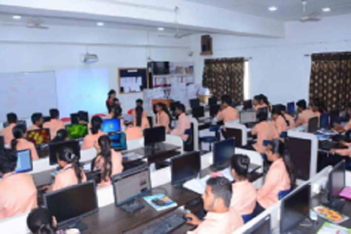 Anand Niketan College of Agriculture campus in Chandrapur, Maharashtra, India — photo 4