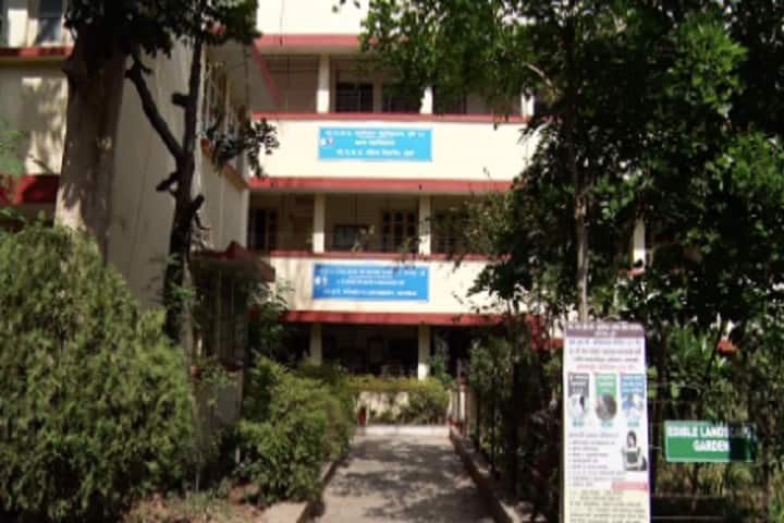 SNDT College of Home Science, Pune campus in Pune, Maharashtra, India