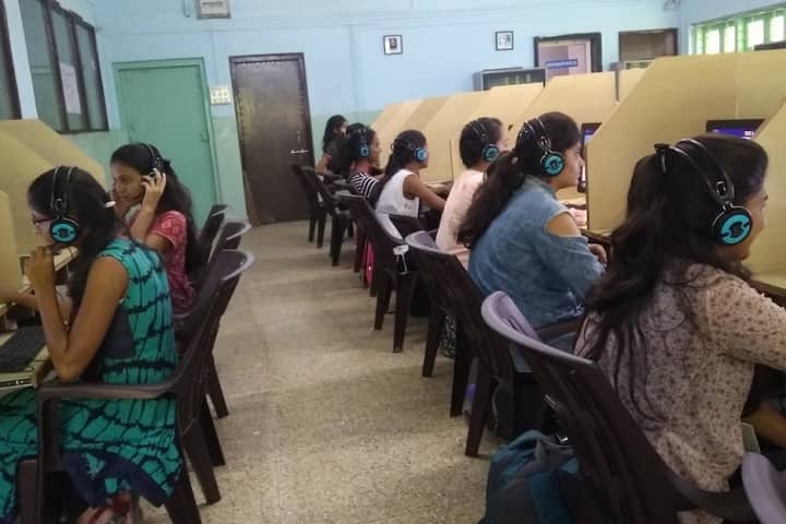 SNDT College of Home Science campus in Pune, Maharashtra, India — photo 5