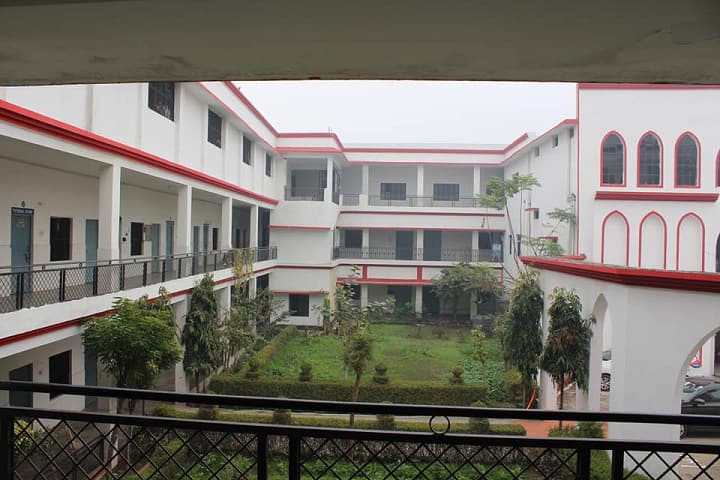 Aligarh School of Nursing campus in Aligarh, Uttar Pradesh, India — photo 2