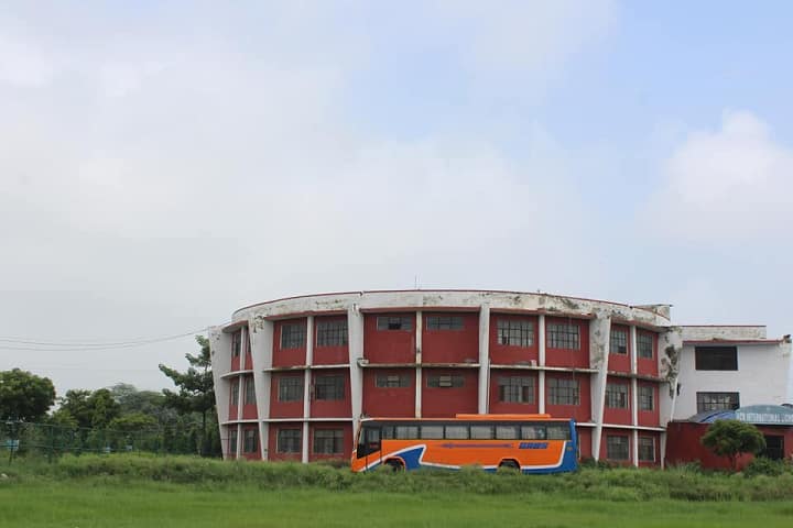 Aligarh School of Nursing campus in Aligarh, Uttar Pradesh, India — photo 4