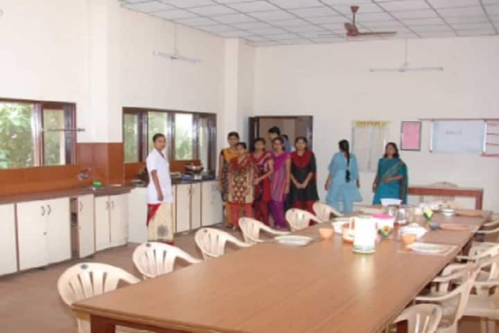 Zulekha Nursing College campus in Mangalore, Karnataka, India — photo 5