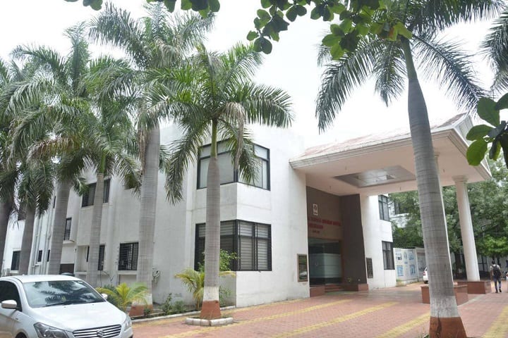 Chhatrapati Shahu Maharaj Shikshan Sanstha College of Agriculture campus in Aurangabad, Maharashtra, India — photo 1