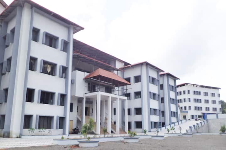 Welcare College of Nursing campus in Ernakulam, Kerala, India — photo 1