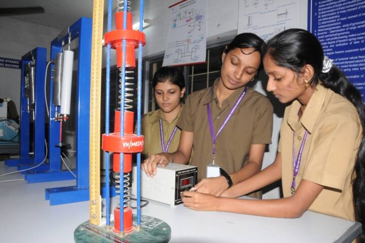 Vel Tech High Tech Dr Rangarajan Dr Sakunthala Engineering College campus in Chennai, Tamil Nadu, India — photo 5