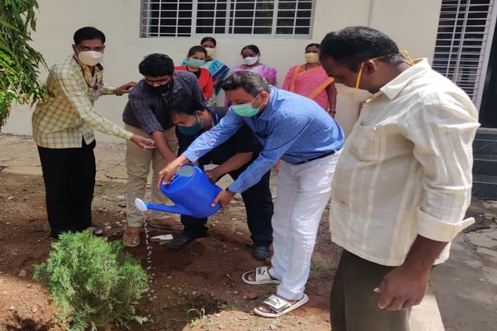 BVVS Homoeopathic Medical College and Hospital campus in Bagalkot, Karnataka, India — photo 6